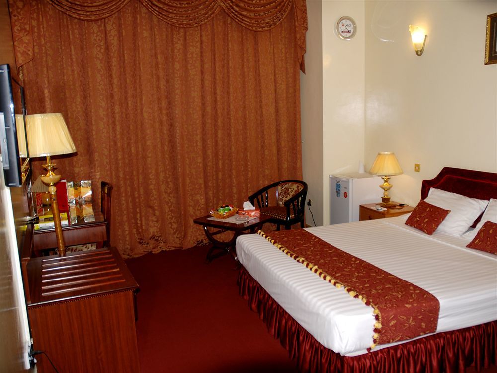 Kings Square Hotel Llc Дубай Екстер'єр фото
