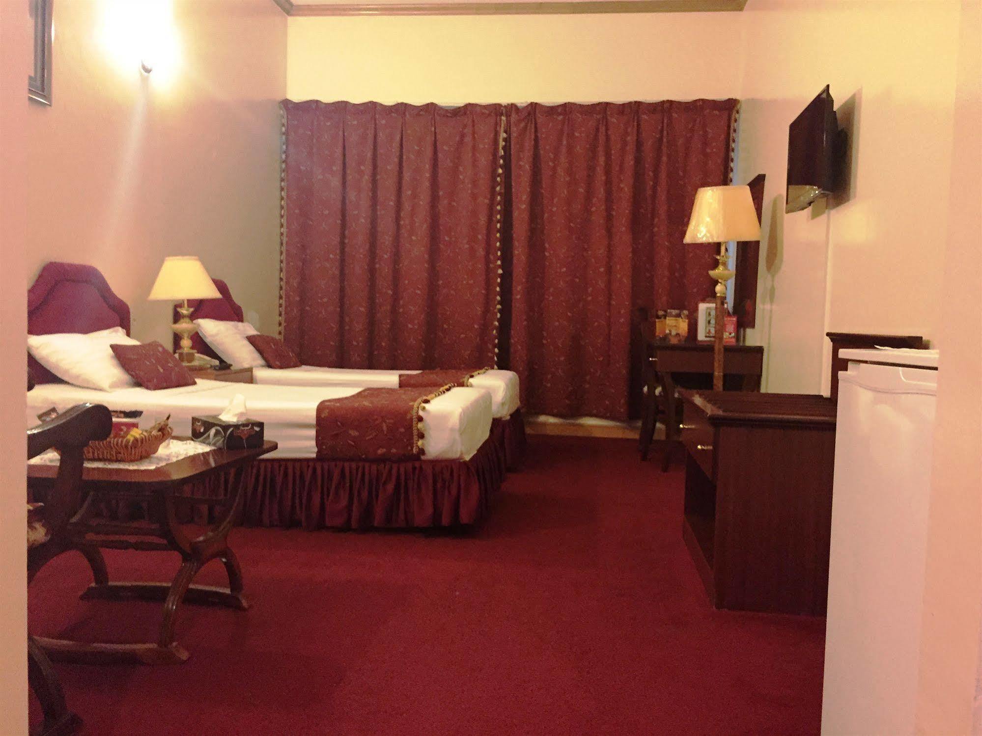 Kings Square Hotel Llc Дубай Екстер'єр фото